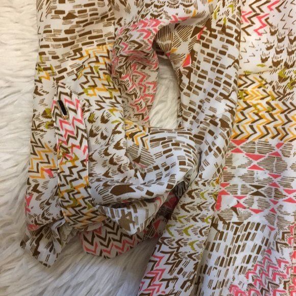 Tunic Style Top - Picture 7 of 7